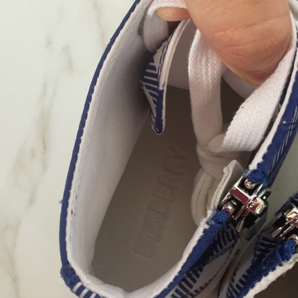 Burberry Blue and White Checkered High-Tops - Picture 7 of 8